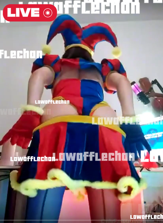 LaWaffle_Chan's tweet photo. 🎪POMNI ~ Live 🚨
ya estara disponible En el prohibido 🔵 Alta probabilidad de lluvia 💦 si sabes a lo que me refiero 7u7r
#pomni #cosplay #livecosplay https://t.co/RQ9EX9sxZ5