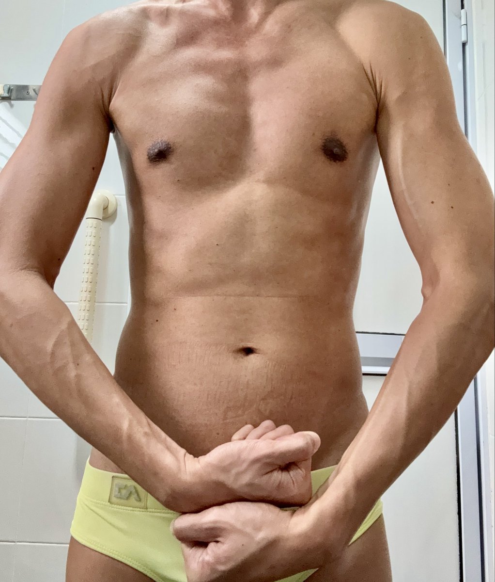 Pup_Zan's tweet photo. After my chest workout https://t.co/oAkyiDtFd6