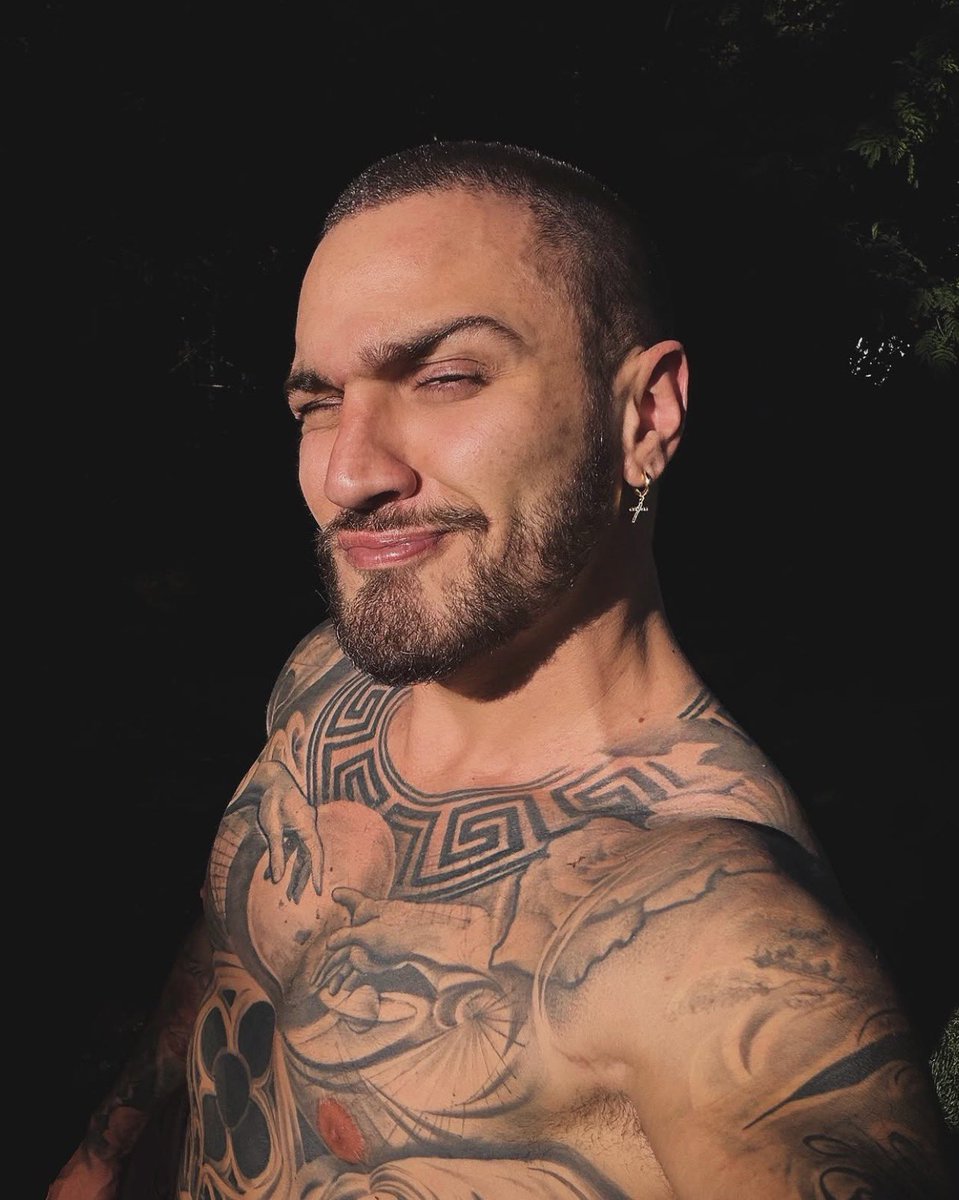 SilvanoPlotter's tweet photo. 🚨Zoo ex namorada do influencer Christian Figueiredo tornou-se o assunto mais falado das redes sociais nessa madrugada, após repercussão do seus conteúdos com ele 

🧶Tudo nós comentários https://t.co/DEDNPRInsy