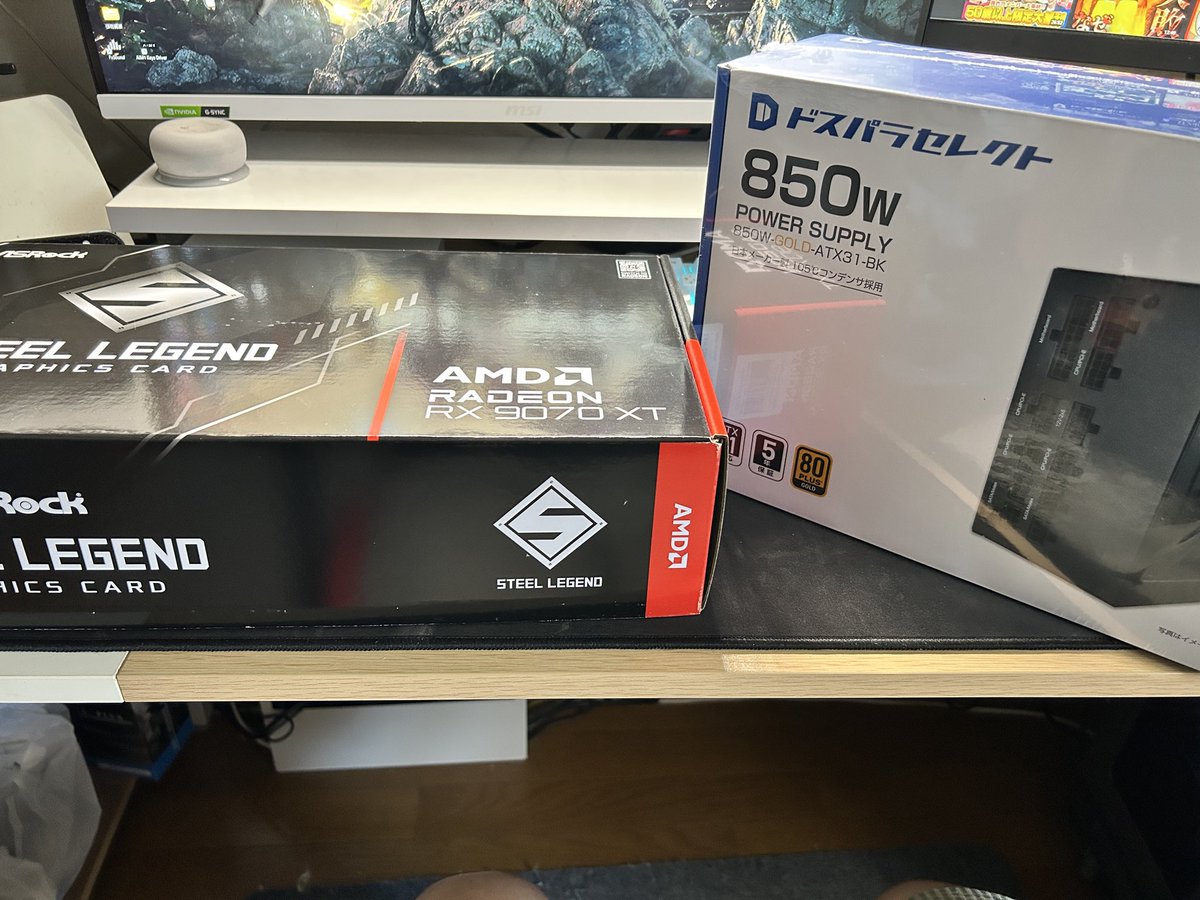 ToRa46203593's tweet photo. PCパワーアップ！
初のRadeon導入です！！
ベンチ1枚目がこれまで。
２枚目が同じ設定での新グラボ。
３枚目が最高品質です。
音も静かになり、温度もかなりさがってるしでかなり良い感じですね。 https://t.co/jvPdwyLEfC