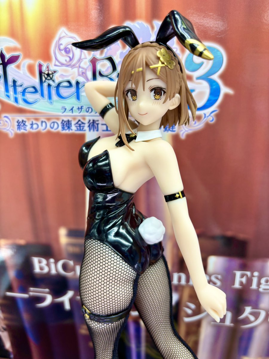 MandaiAMOtofuke's tweet photo. 続きです‼️

#ライザのアトリエ3
〜終わりの錬金術士と秘密の鍵〜
BiCute Bunnies Figure
ーライザリン・シュタウトー

展開スタートです🗝️🖤
#遊べるスーパー万代　#おとまん https://t.co/CQES3qBrpw