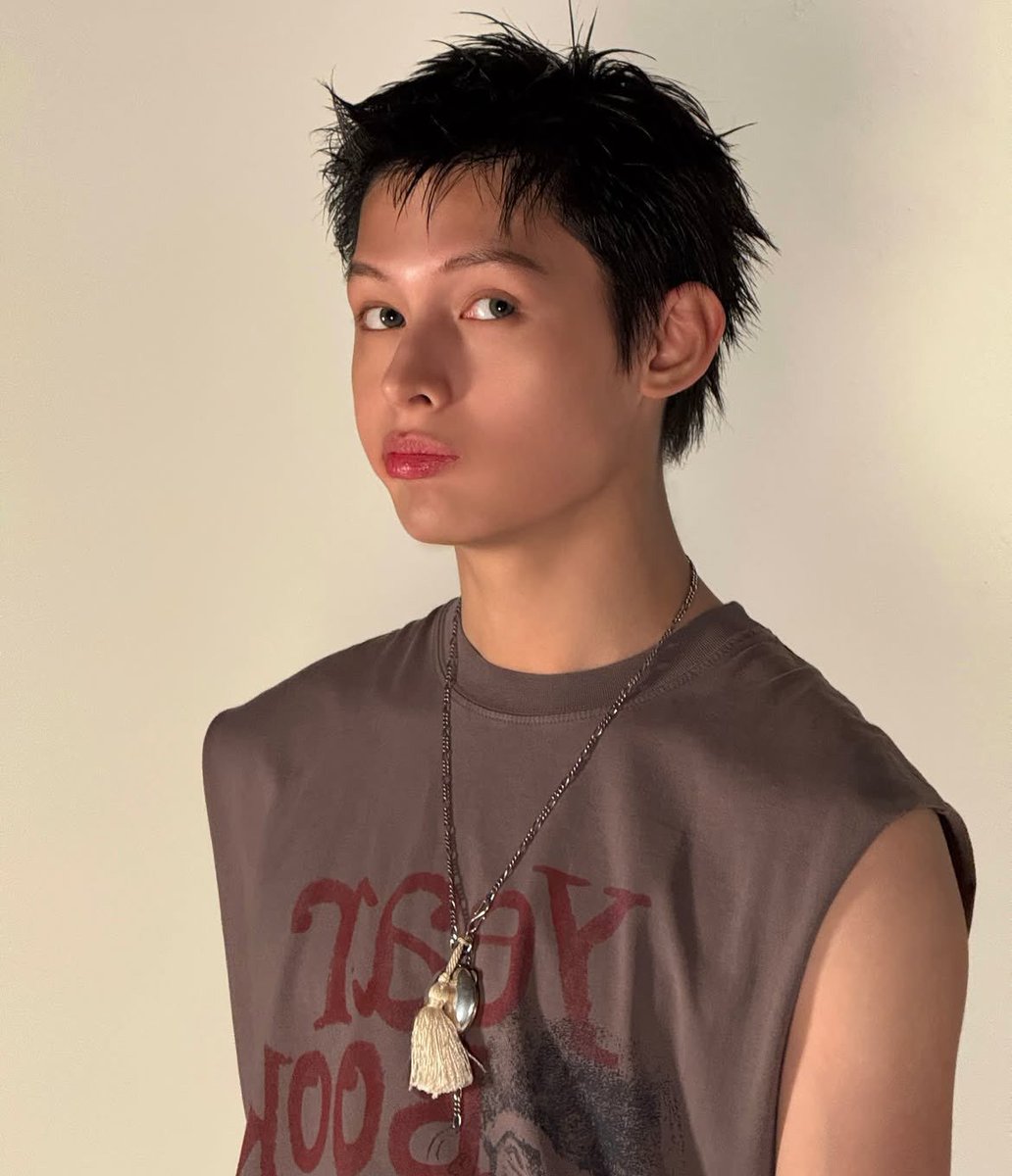 jjamphine's tweet photo. "kalo aku ngomong              "ga mau :p"
  tuh dengerin." https://t.co/oY2hvXWbEE
