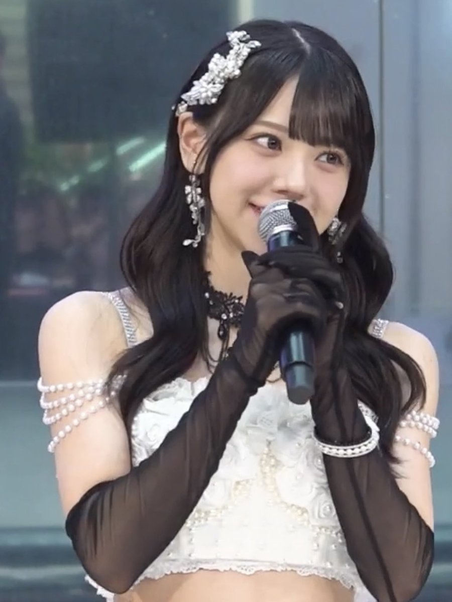Bey31099734's tweet photo. 米村姫良々ちゃん、記者会見をスクショしただけでこれはさすがに驚異的すぎる https://t.co/rHvRFWVkVt