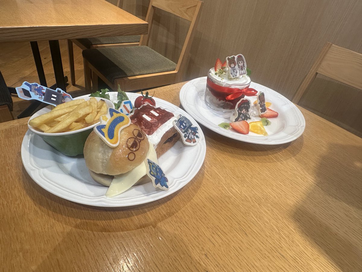 ____ryo0323's tweet photo. 2度目のニート部カフェ　前とは違うメニュー頼んだよん https://t.co/27dleGJCVP