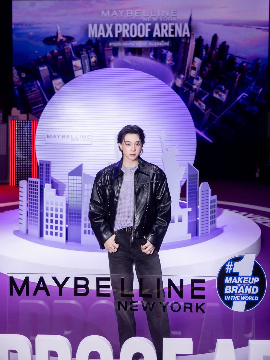 nan_reallyjing's tweet photo. โอ้โหว พ่อหนุ่มนิวยอร์ก หล่อจังเลยค่ะ

MAYBELLINE MATTEMAX BAS

#BasxMaybelline 
#บาสเด็กอ้วนที่แท้จริง https://t.co/oKC5iKzt7F