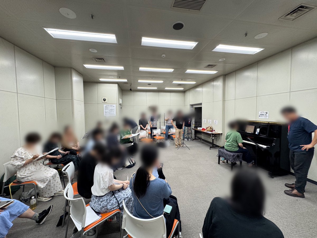 hinakon1983's tweet photo. #雛混 練習日でした✨

曲の中にも編曲の森先生が仕込まれた伏線がたくさん…！
気温だけでなく団員の熱量も高く、今回こそ望んだ未来に進んでいけそうな予感がしたのでした☺️⭐︎

本番当日雛混の演奏をお楽しみに✨ https://t.co/XLVVaoej1d