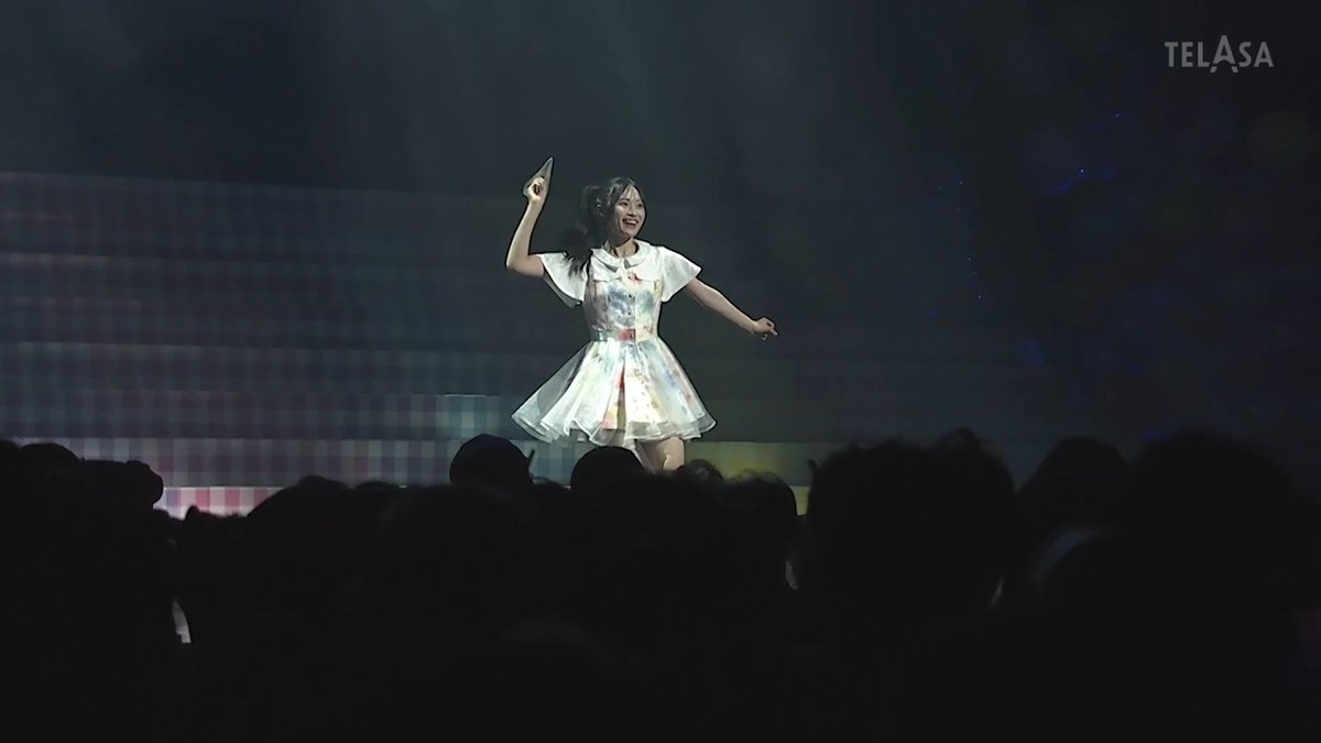 紙飛行機遠投 #AKB19期生_ギンガムコン