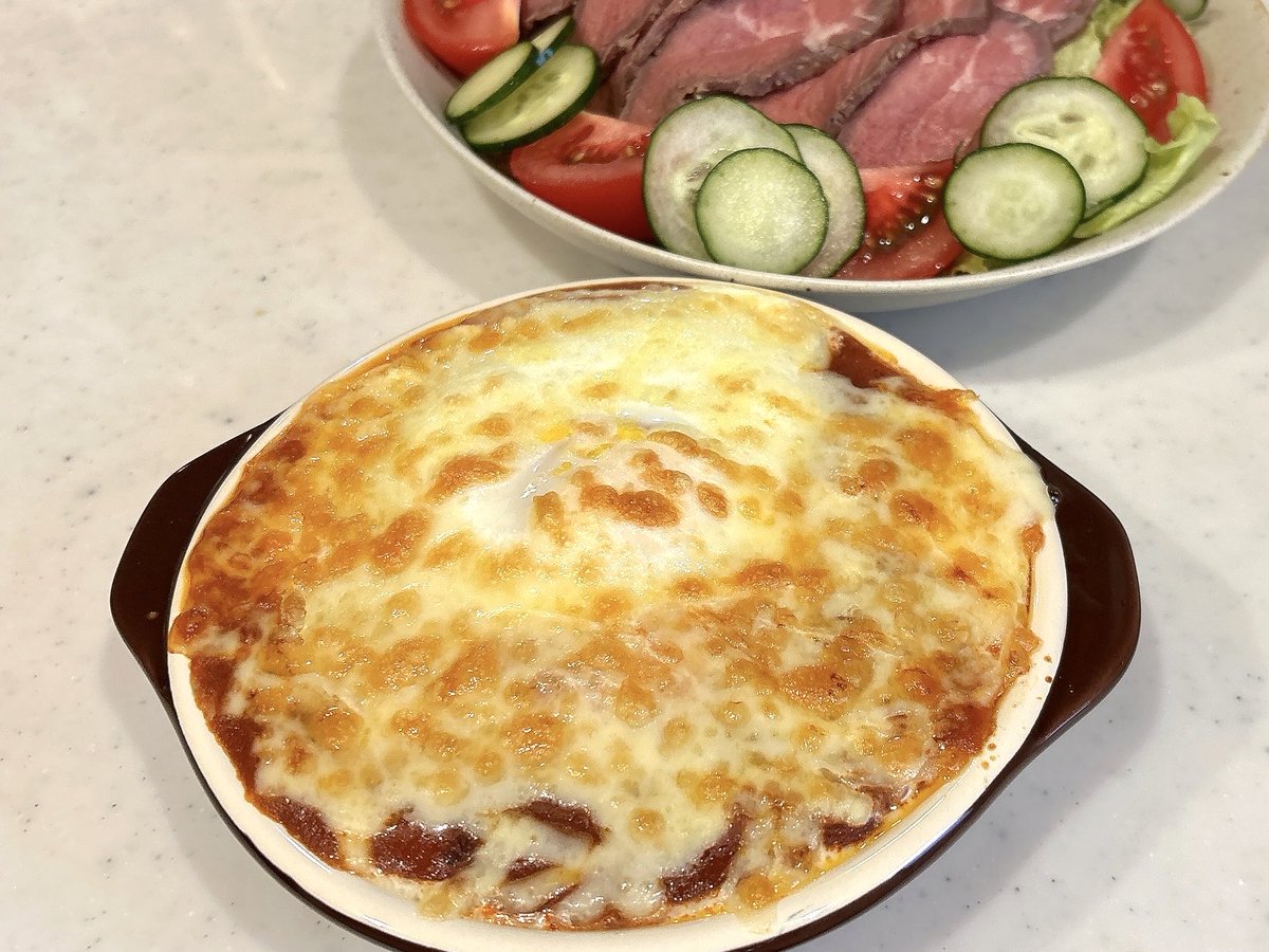 hoochaan's tweet photo. ローストビーフと冷やご飯レンチンしようとしたら落としてお皿割れたガチ萎えミートソースドリア◎ https://t.co/Dhjfl4NHUx
