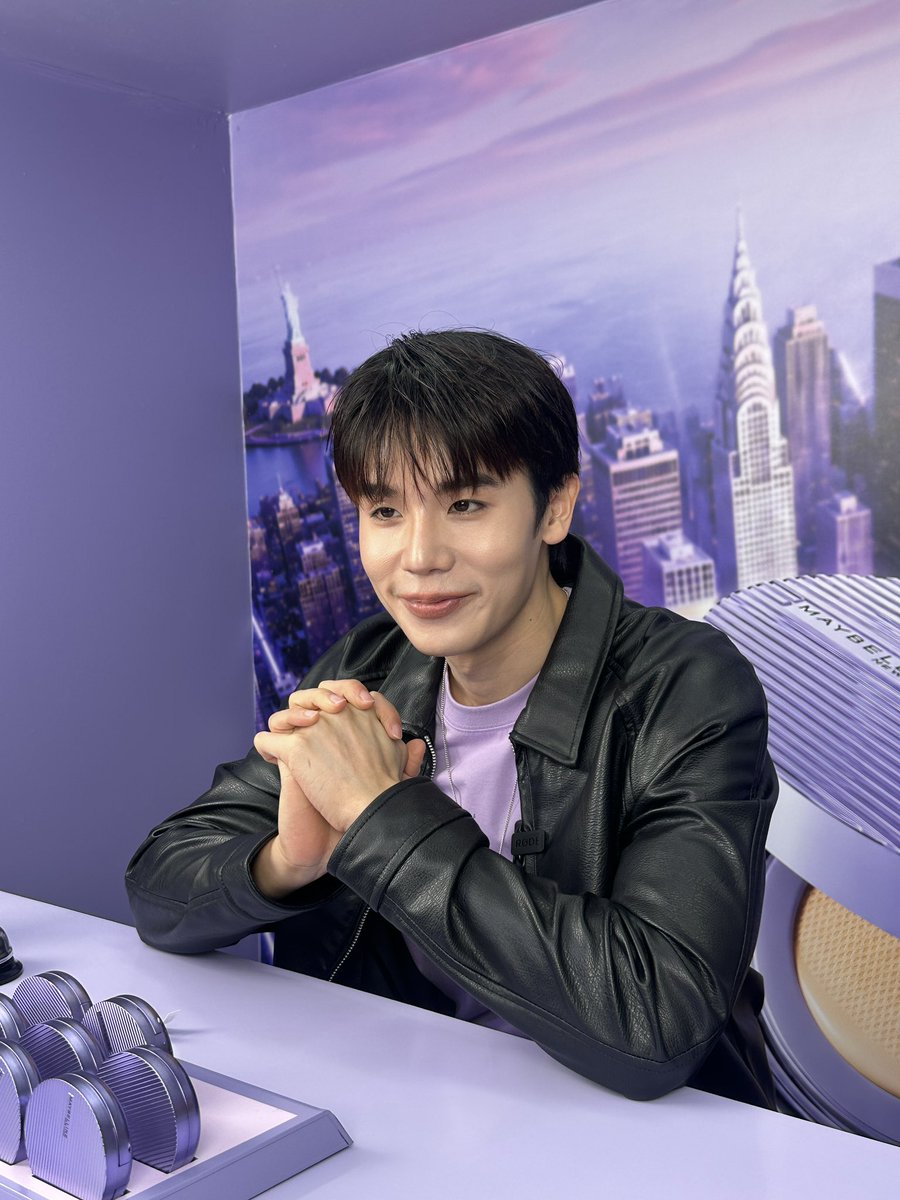 Maybelline_TH's tweet photo. จิมมี่มาแล้ววววววว ผิวสวยมากก

MAYBELLINE MATTEMAX JIMMY

#MaybellinexJimmy https://t.co/SYxhy84rGu