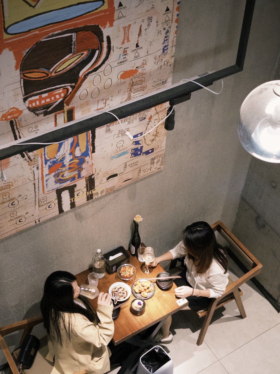 bleiei's tweet photo. Midnight hunger pangs Our tiny steam pot of rice and braised pork is waiting—soft, savory, warm enough to chase the night’s chill. ， https://t.co/QVbPp1BQrm