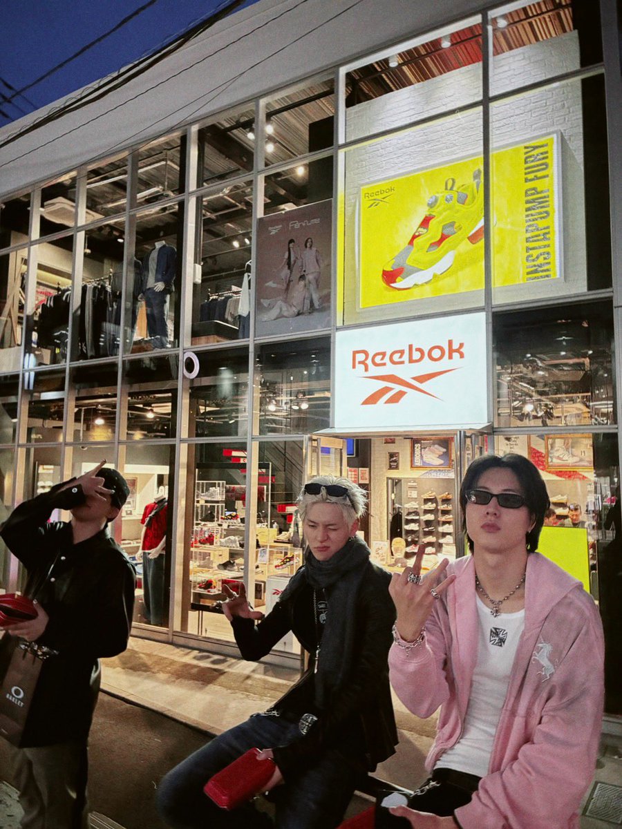 준이 tweet media