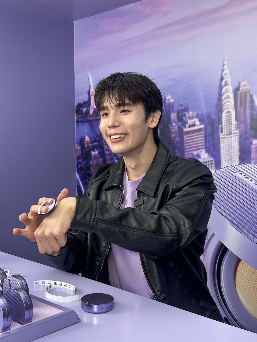 Maybelline_TH's tweet photo. สวอชให้ดูแล้วผิวเนียนไปเลยยยยย

MAYBELLINE MATTEMAX JIMMY

#MaybellinexJimmy https://t.co/t0zZkJ2n1Z