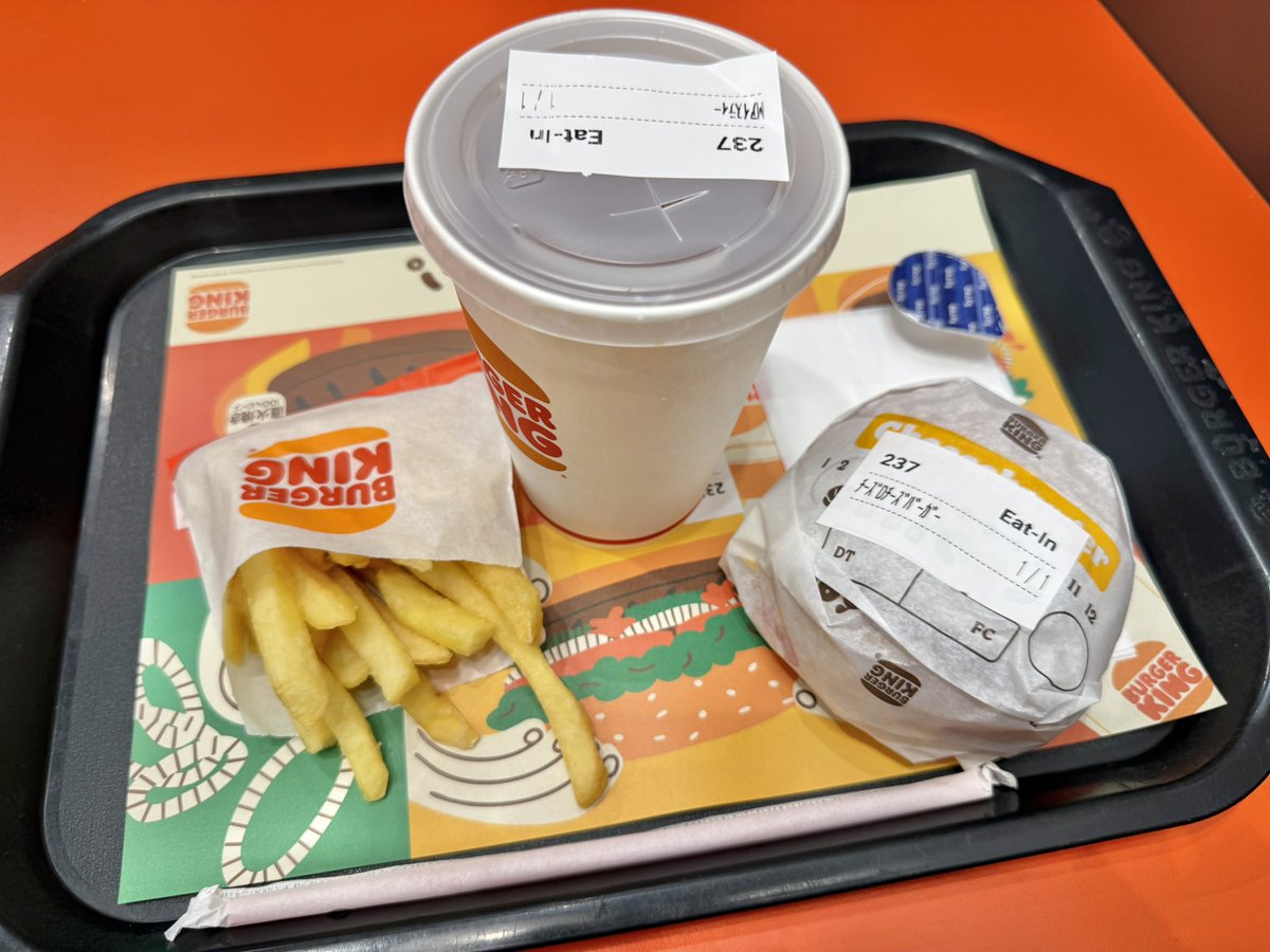 kassouroad's tweet photo. 人生初バーキン🍔 https://t.co/Z2Gl61EhNp