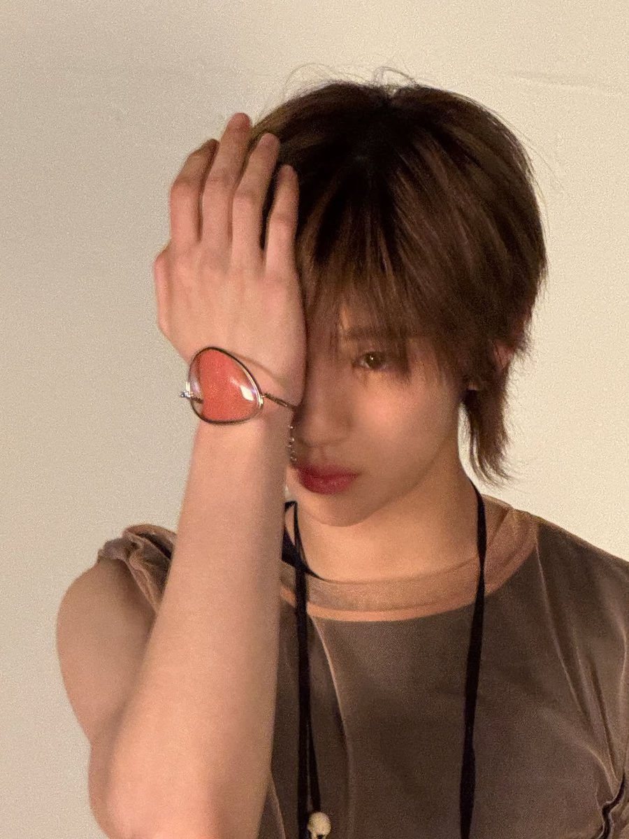 marhooneado's tweet photo. pretty lady ??!!! https://t.co/4z2ob628p7