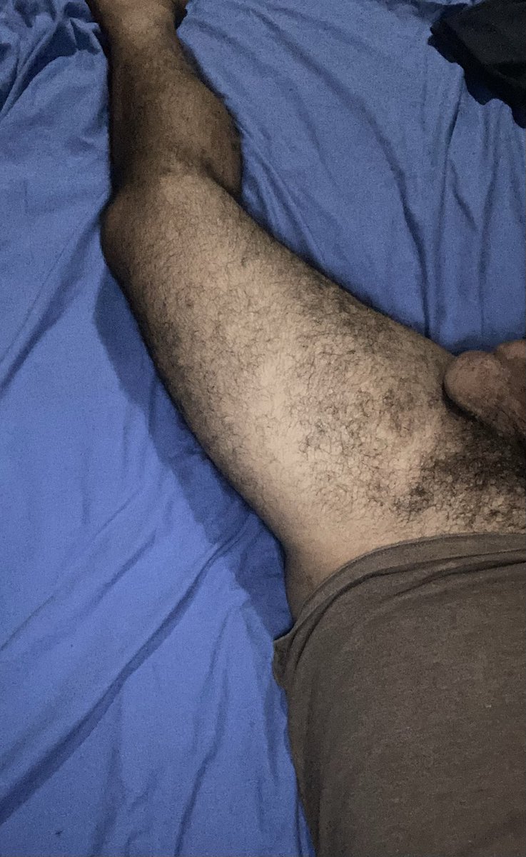 soyleal_96's tweet photo. Les gusta peludos? 😅 https://t.co/dVI9v0ev0y
