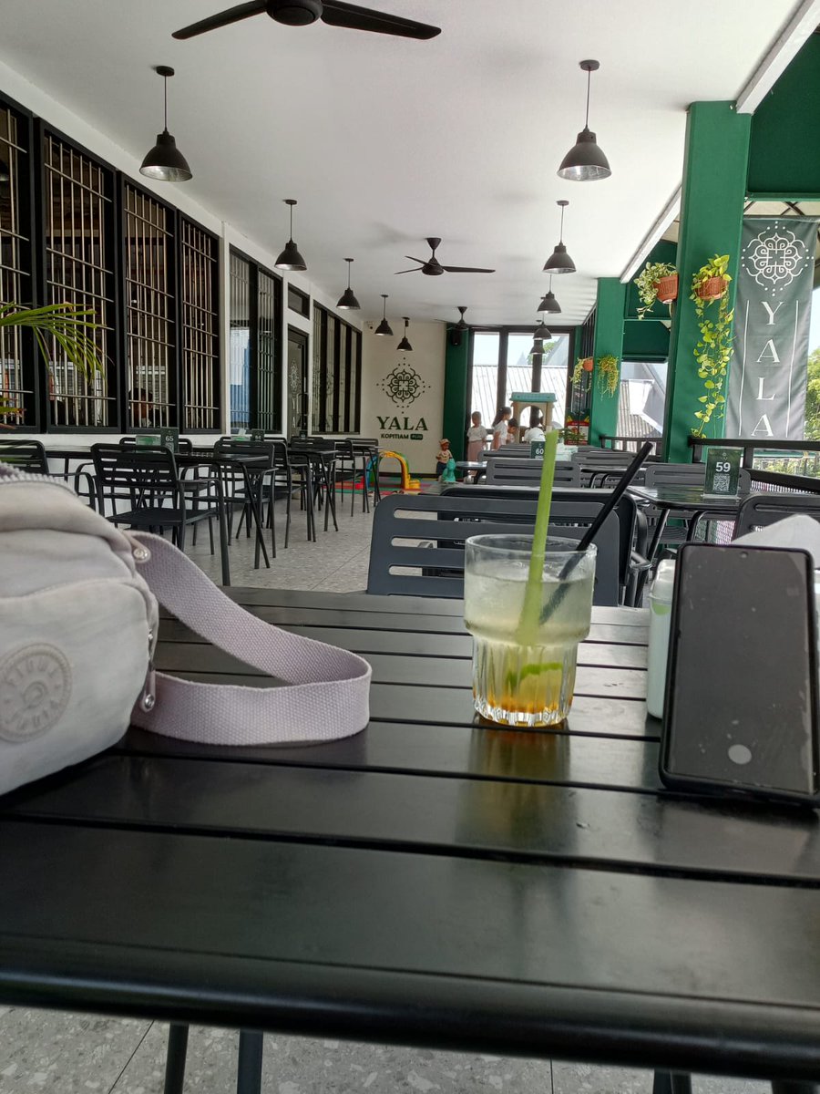 fiekadayak's tweet photo. sini gabung🫰🫰 https://t.co/bXGsHl7V0z