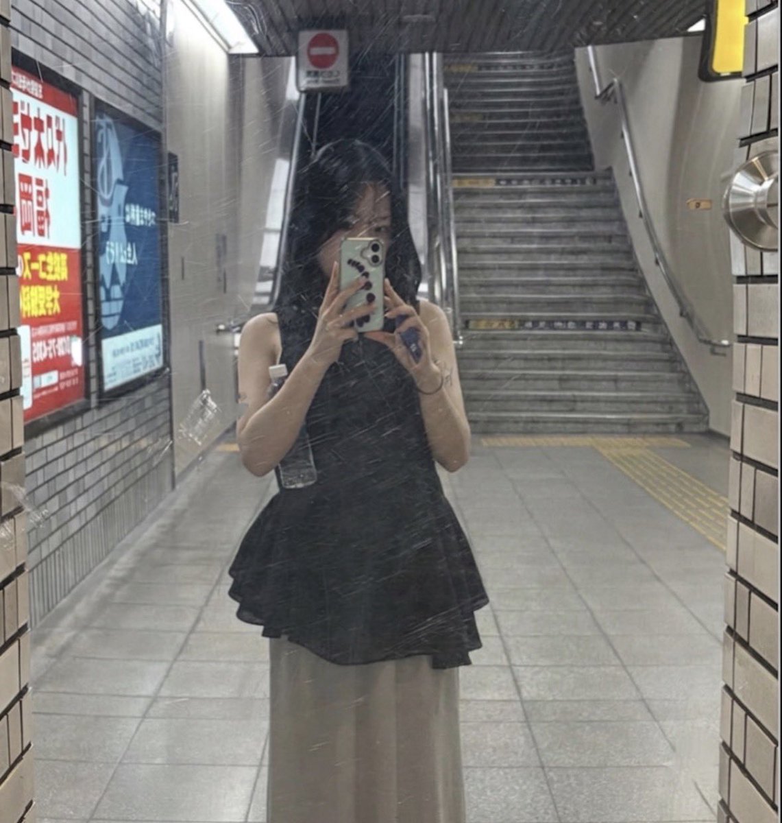 senahs1m's tweet photo. 福岡の地下👏
地下もなんか蒸し暑い、、、 https://t.co/PnLHrV4DeE