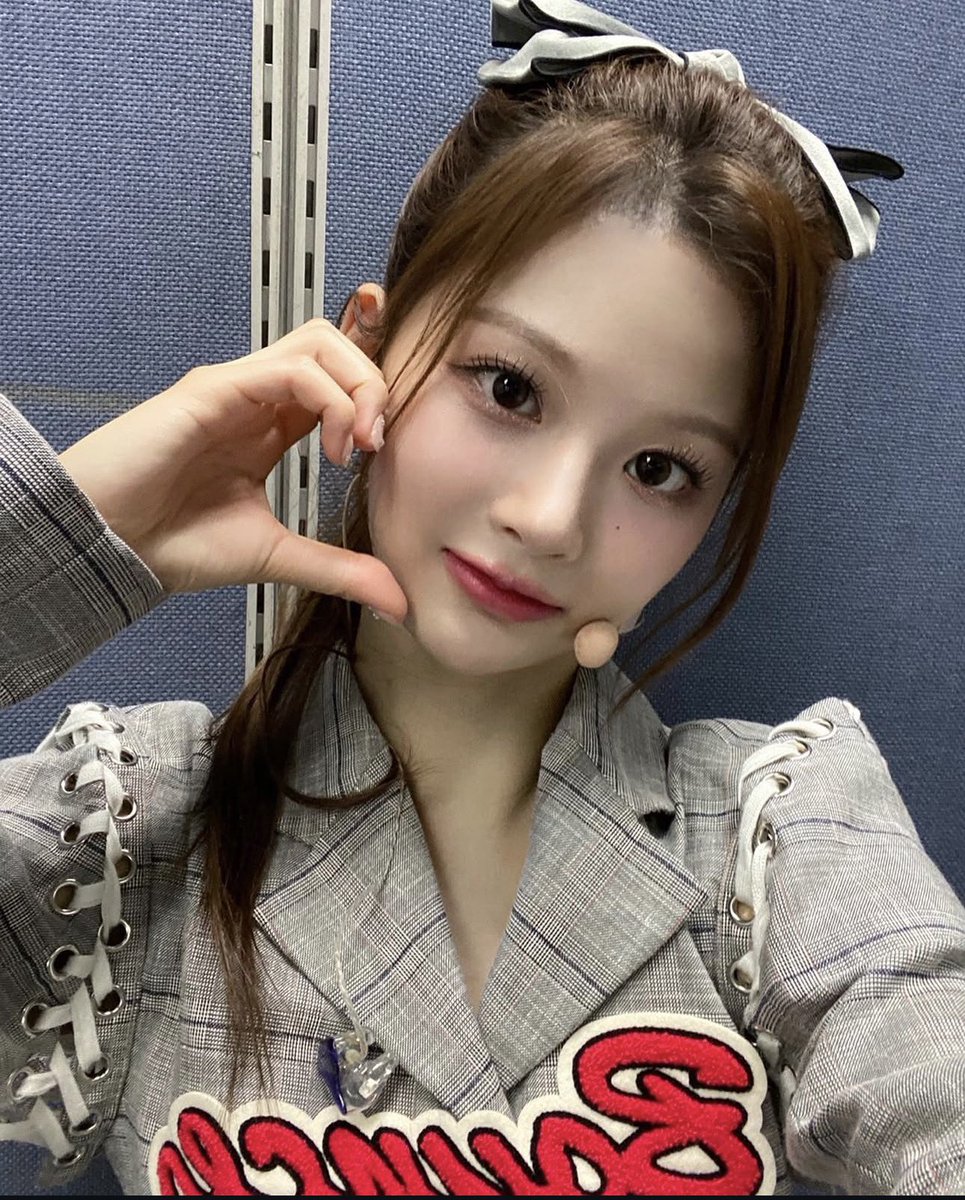SULLYDATES's tweet photo. —  🦌 220327 Instagram update (1/2) https://t.co/Ma5JPpy40c