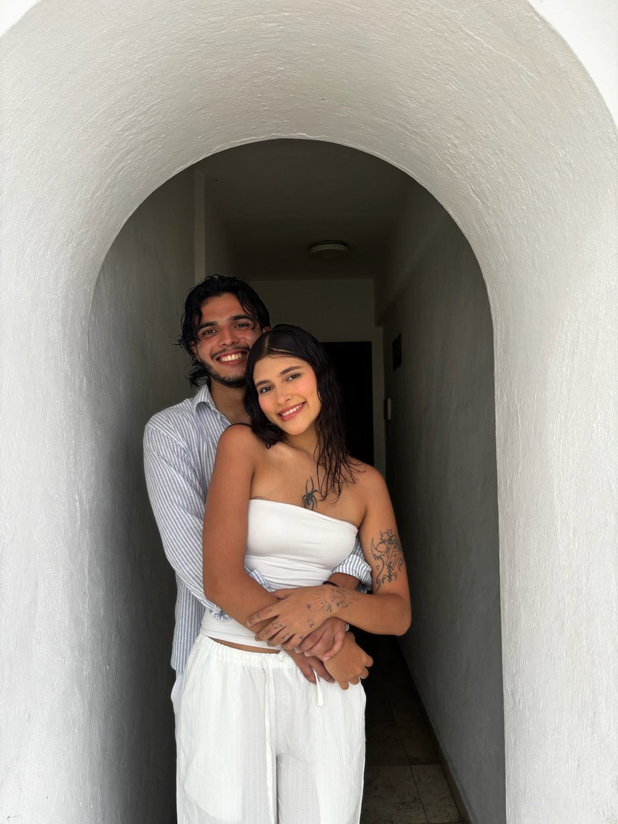 ZOULABOI tweet picture