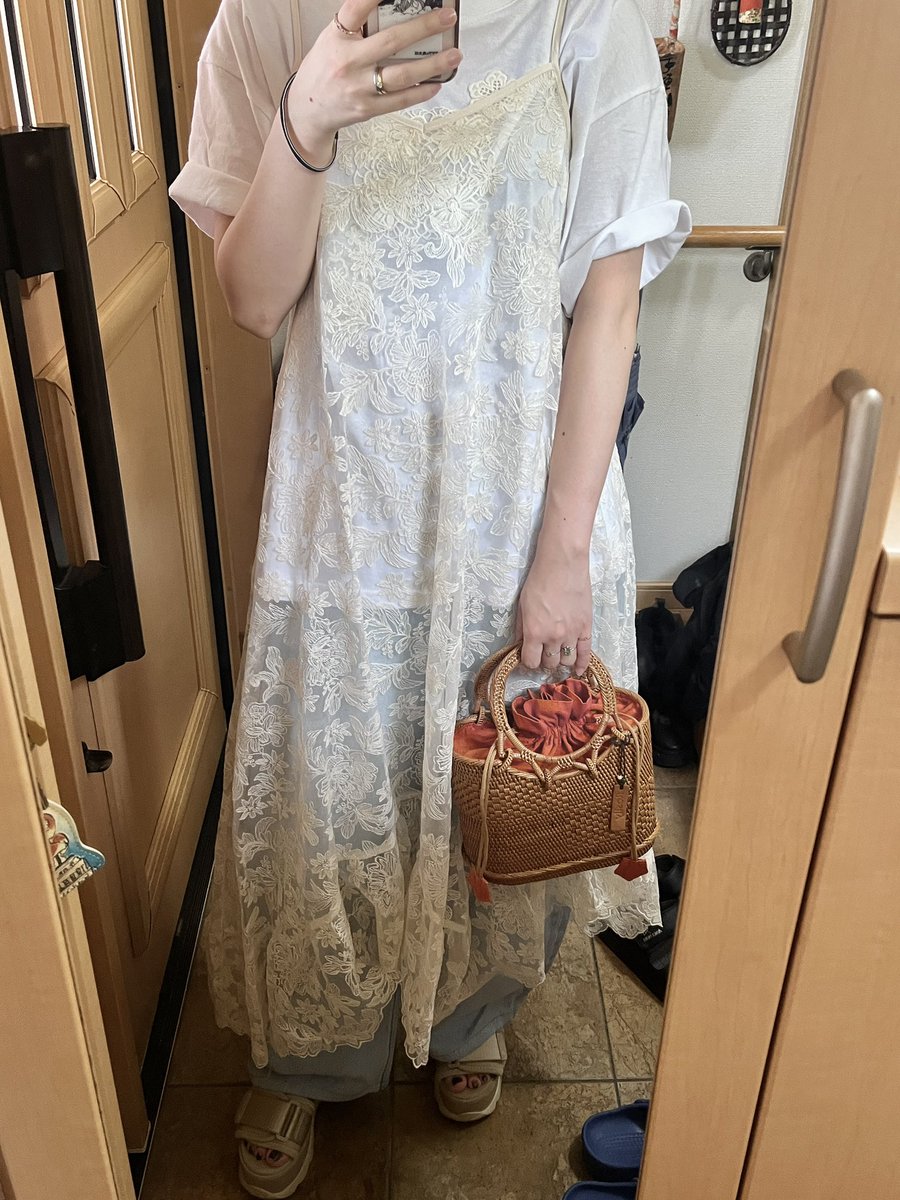 820mrn109's tweet photo. 夏の装い、涼しい色
#myjuvelia https://t.co/rj9R5aGWgl