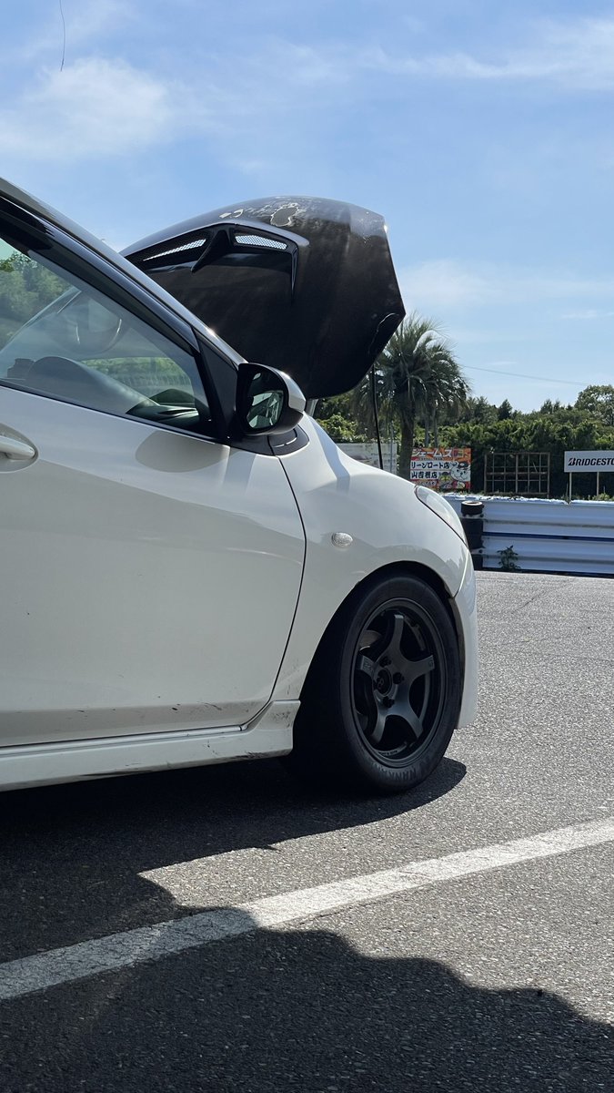 subaru tweet media