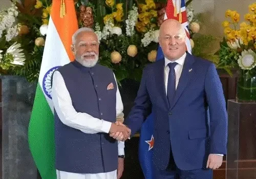 DeshbandhuMp's tweet photo. https://t.co/gtai74H61B
भारत-NZ के बीच ऐतिहासिक FTA, न्यूजीलैंड करेगा ₹1.72 लाख करोड़ का मेगा निवेश
#PMModiInNZ #IndiaNewZealandFTA #ChristopherLuxon #StrategicPartnership #ViksitBharat2047 #AucklandModiShow #ModiForeignVisit @narendramodi https://t.co/eTDrN3QCrR