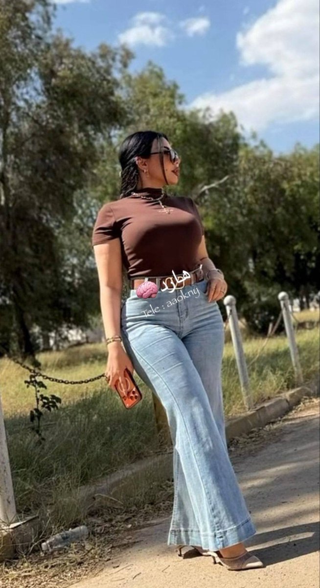 Hardd0cj's tweet photo. بنت الرنا الفحبة اخت الديو تطلع بلبسها ذا و لا تشوفه شي و هو يمشي وراها و شحمته تقطر🥵🔥

سوي ريبوست😇 https://t.co/hDUeBhf4uX