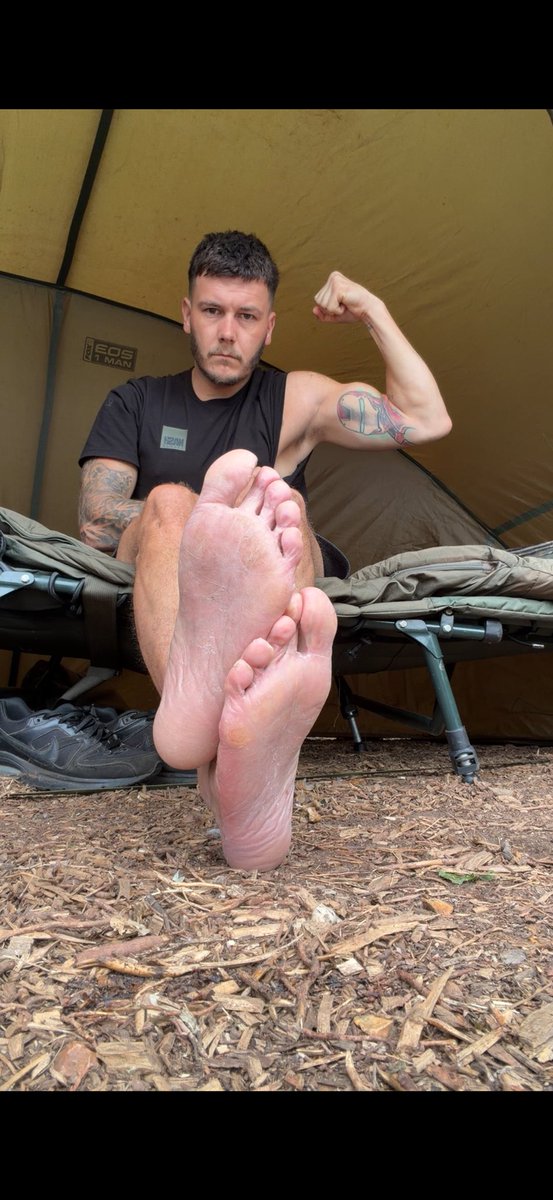 AlphaLukex1's tweet photo. I can smell your relapse from here 😏

Worship my soles and send daddy his cash 💰 https://t.co/jSBpZhD8Am