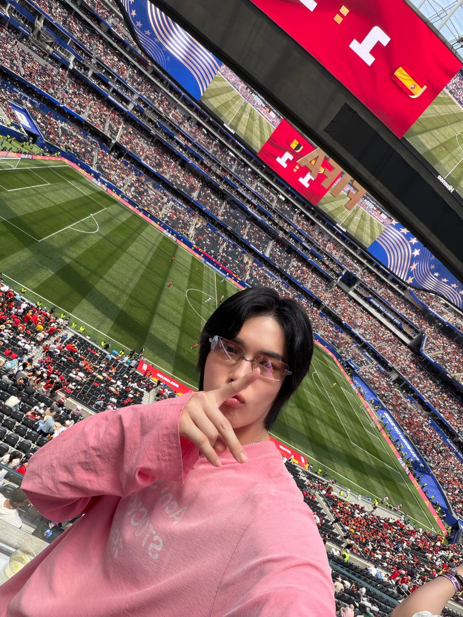 __opywpy__'s tweet photo. Win IG

⚽️

#winmetawin https://t.co/NiDiJTE9BW