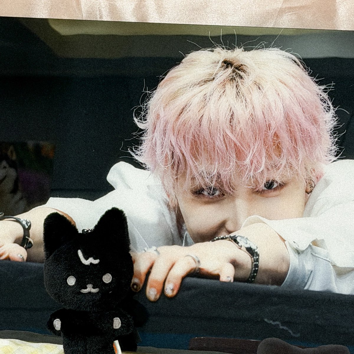 lingernight's tweet photo. 구경 다녀와쏘요
니코 생일축하해욤 ˚꩜｡⋆

#샹샹속으로
#into_WENOs_world https://t.co/9VEFZNh70K