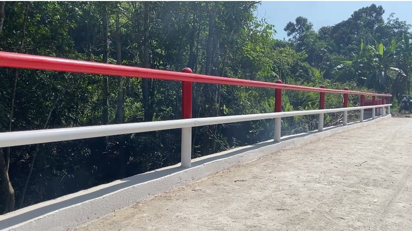 KodimSintang's tweet photo. Jembatan Anggah Jaya Rampung, Dukung Konektivitas dan Perekonomian Masyarakat https://t.co/Y08XHWvbPt