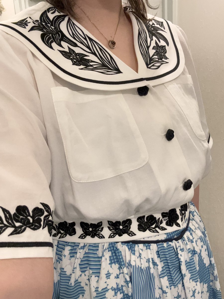 Patomux_x's tweet photo. ずっと気になっていたブランドのお洋服（ブラウス）をやっと買いました。 https://t.co/HU1Xievhwn