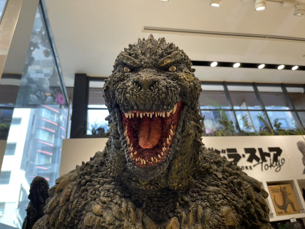 なまもの tweet media