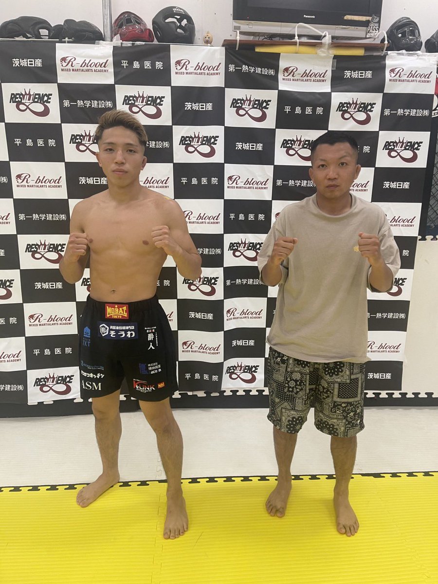 ryuta918's tweet photo. レジリエンス08前日計量2人ともクリア
#RESILIENCE08
#総合格闘家櫻井隆多チャンネル
#水戸大使 #総合格闘技 #MMA #ブラジリアン柔術 #キックボクシング #1971年生まれ #茨城県水戸市千波 #現役の総合格闘家 https://t.co/mNE9x2q6US
