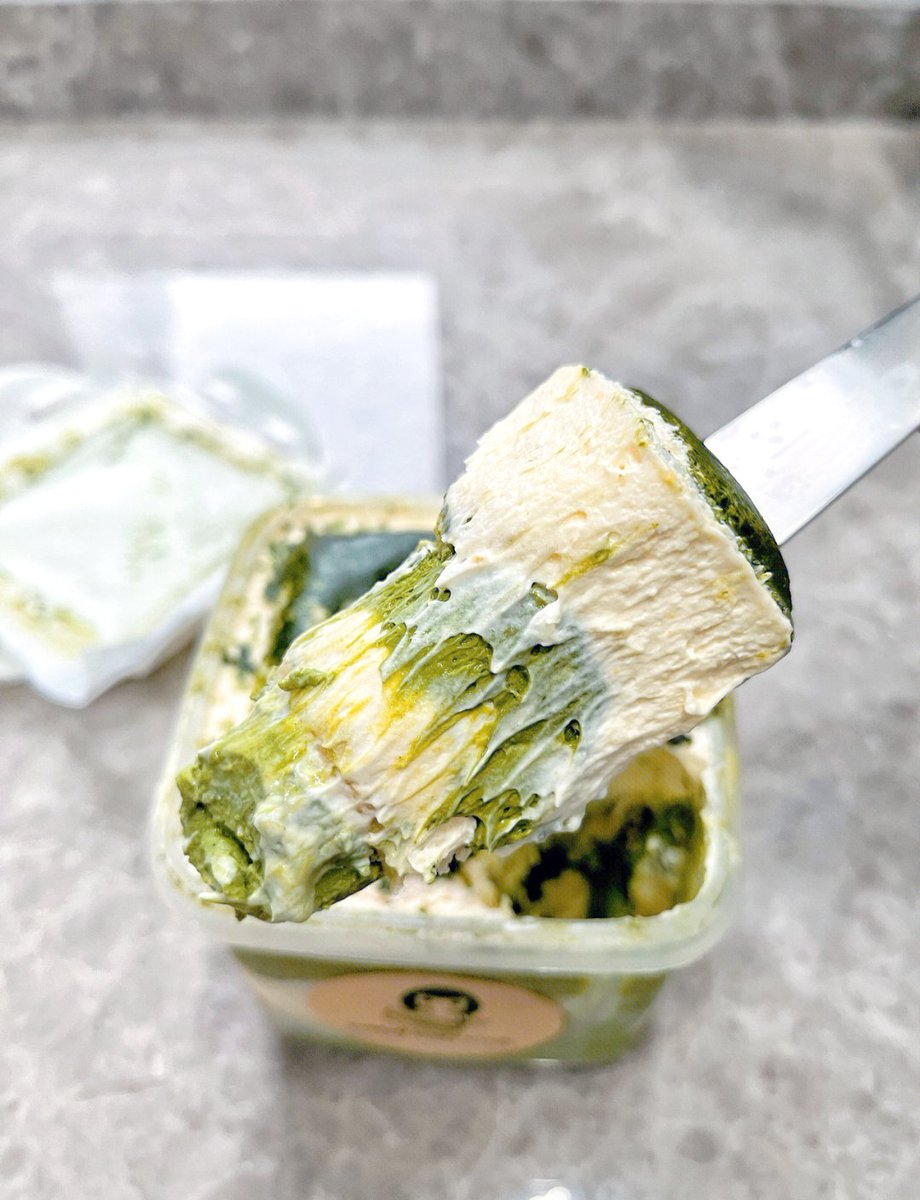 chrisreneh's tweet photo. Tired of regular meals Try authentic Japanese matcha tiramisu—creamy, earthy, and a perfect twist of two beloved desserts! （厌倦了普通餐食？试试正宗日式抹茶提拉米苏——绵密柔滑，带着茶香，是两款热门甜点的完美碰撞！） https://t.co/kRbG4GlQgC