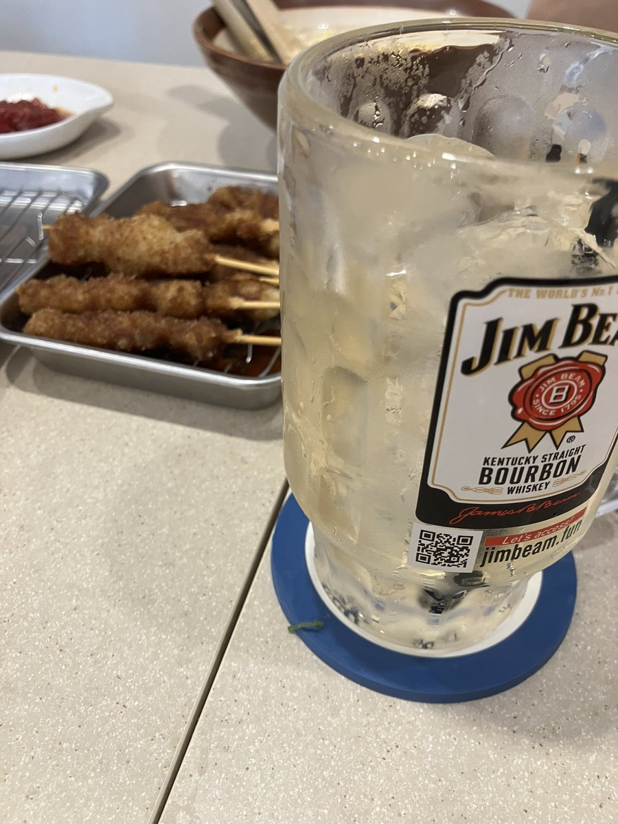 nicoco__nico's tweet photo. 肉チョモに感化されてしまったぁぁあ

年内の副業も先週で終わりを迎えたので飲みまくりますぅ！！
ゾロ目でたぁぁぁあ！！！ https://t.co/9K6nSD0fws