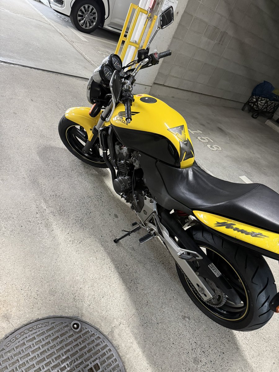 heroOYG0709's tweet photo. 本日納車😊 https://t.co/xPzlcHM6NH