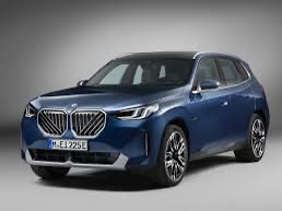 Bjj71's tweet photo. 愛犬を飼い始めて完全に嗜好が変わりました(笑)
BMW X3
ボルボ　XC90
ロールスロイス　カリナンブラックバッジ
 #欲しい車を3台言えば性癖がわかる https://t.co/VWwfqFAryG