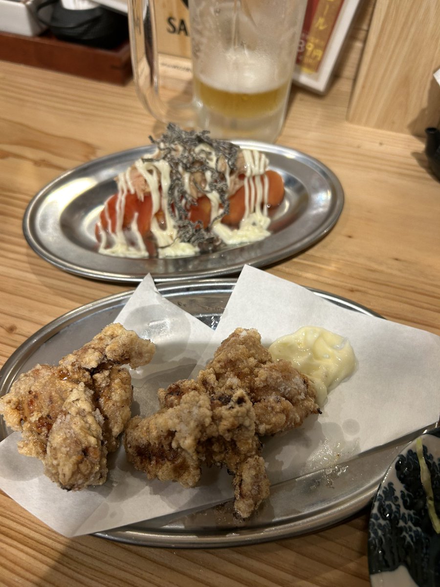tmhr_rhmt's tweet photo. 前日ラーメンだったのに、今日も居酒屋からのラーメンをブッ決めてる。。。
節制します。 https://t.co/RnTQUcR0o9