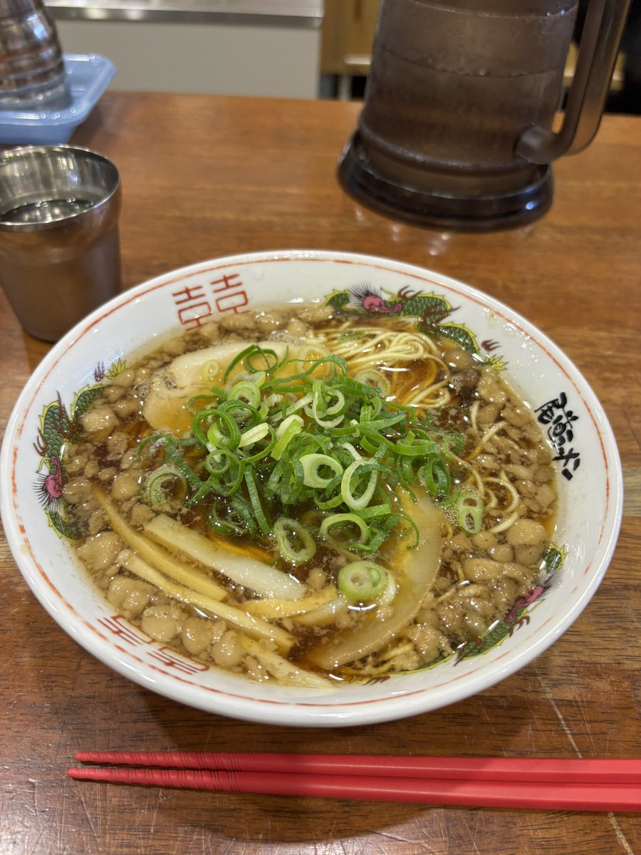 ryohkstmin's tweet photo. 尾道ラーメンはもちろん食べましたよ👍
ピーク過ぎた後すんなり入れたし狙い目だったね https://t.co/p6xvoqiPgj