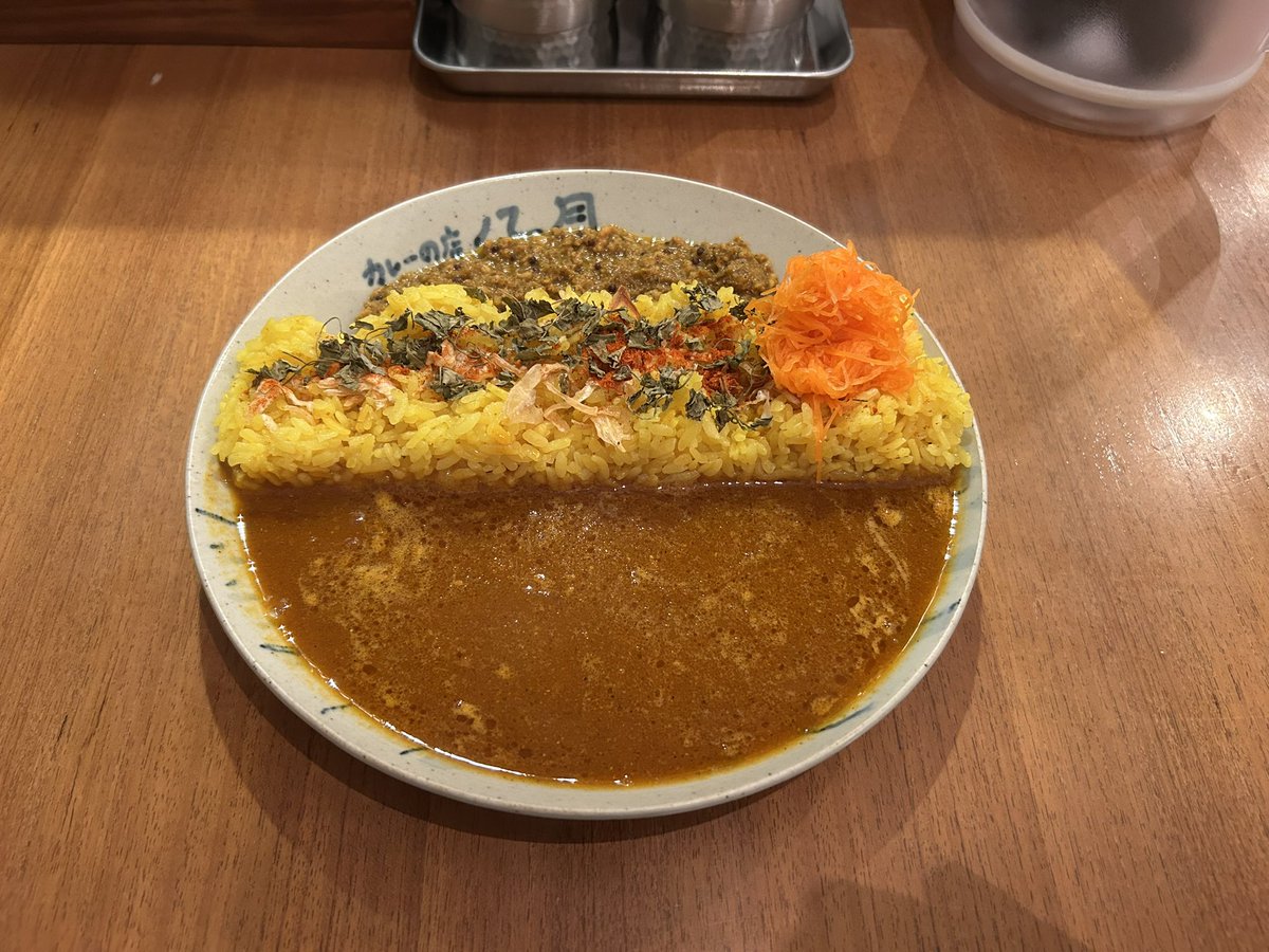 tmhr_rhmt's tweet photo. 食べたものを写真にするようになってつくづく思うのだけど、不健康すぎるな。。。
茶色いものは大体美味しい https://t.co/gNNy434oPc