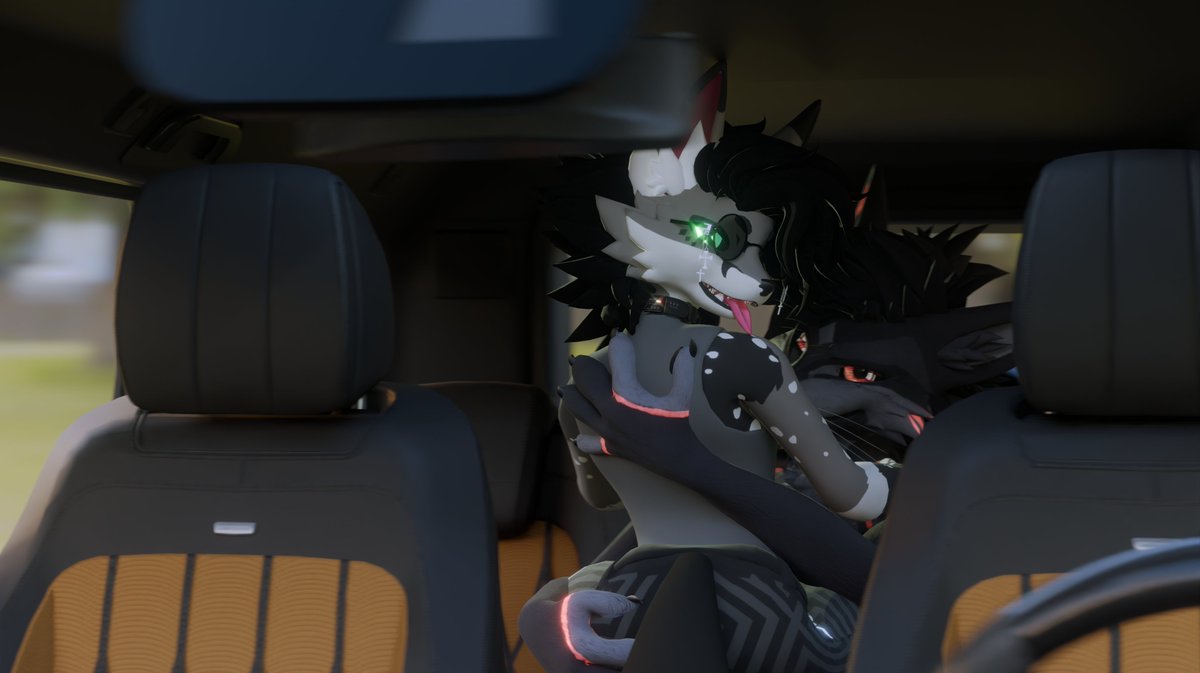 ZerkoWuff's tweet photo. Backseat love w/@Unity_Rex1 https://t.co/Rif2kbO0Uy