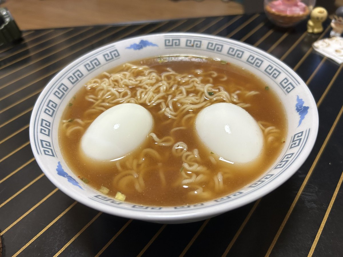 TakataKatchan's tweet photo. 玉子🥚2個だぜ(*•̀ㅂ•́)و✧
豪華だろ🤣 https://t.co/ZuVGXgwpjQ