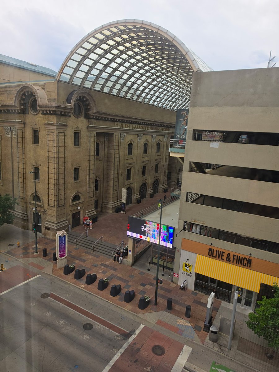 GreggBraden's tweet photo. There's something special about the quiet moments before an event begins. The room is ready, and soon we'll gather in Denver to explore what it truly means to be human in a changing world. Grateful for everyone making the journey. Safe travels. I can't wait to see you soon. https://t.co/EIFe1ZsEIh