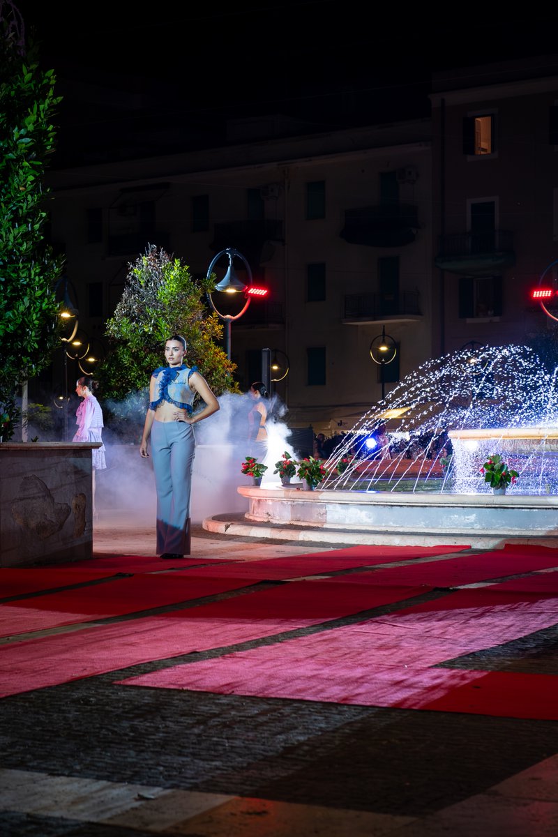 Alsim71's tweet photo. La Sfilata, Anzio 2026
—
#Anzio #sfilata #street #instagood #photo #photooftheday #alessandrogaziano #visioni #people #picoftheday #photography #modelle #girl #ragazze #modelle #vero #verofriends #momenti #podiumstreet #pic #color #snap_street #snap_community_member https://t.co/5Xk49ldwgJ