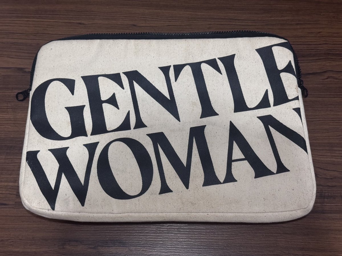 waitweekend_08's tweet photo. ส่งต่อกระเป๋า gentlewomen 13 นิ้ว
ตำหนิ รอยเปื้อนตามรูป มี3จุด
Price : 390รวมส่ง

#ส่งต่อgentlewomen #ส่งต่อกระเป๋า #ส่งต่อเสื้อผ้า #gentlewomen #ส่งต่อกระเป๋ามือสอง https://t.co/pnvveRoyel