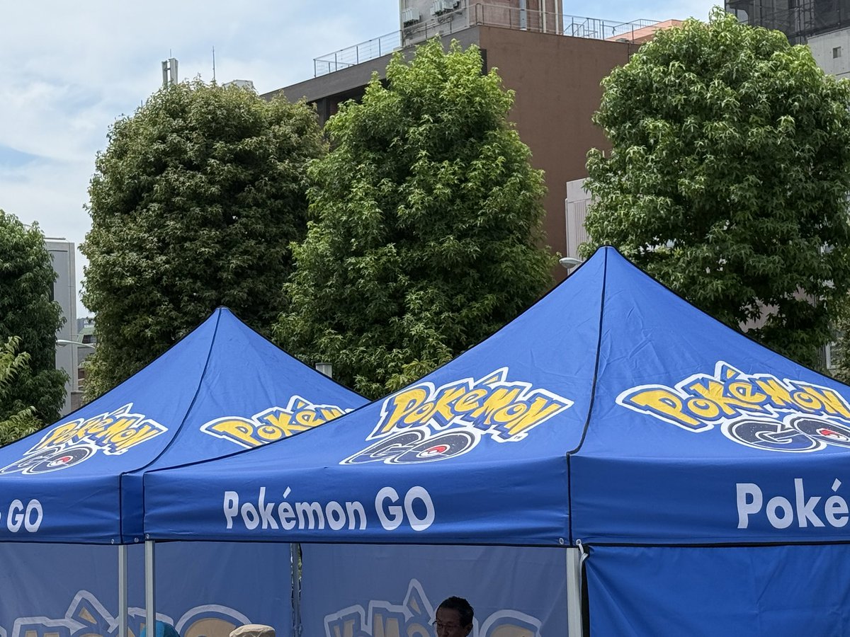 umi_pap's tweet photo. ポケモンGOフェス2026グローバル!
in 東京(国立競技場/明治公園) 2026.07.11
1日目行って来ました
*\(^o^)/*
GOフェスシールもらったし
スペシャルリサーチもチェックインしたし
メガミュウツーXとの対戦も!😆
あっ、明日も…行くか?🤔
#ポケモンGO
#GOFes
#ポケモンGOグローバル https://t.co/y6WEJArl3r