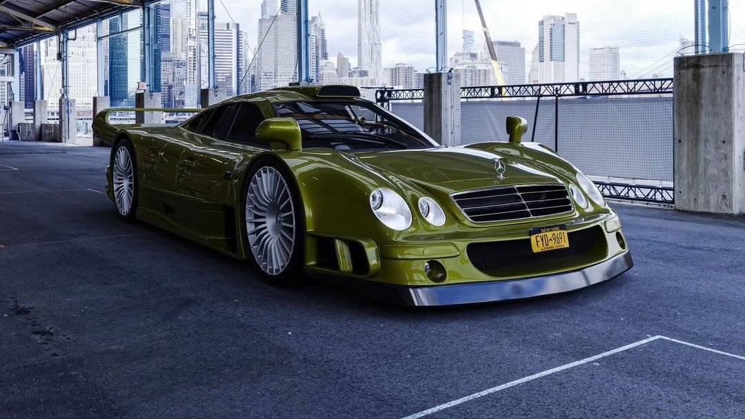 StanceSpec's tweet photo. Mercedes-Benz CLK GTR https://t.co/3NsWWo5M4a