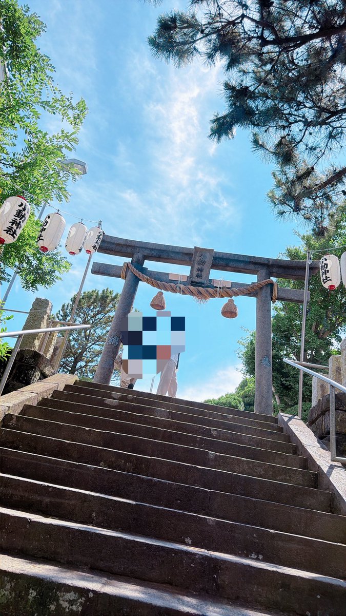 L_ekinado's tweet photo. パピマミと一緒 https://t.co/xQoRpIV3hy
