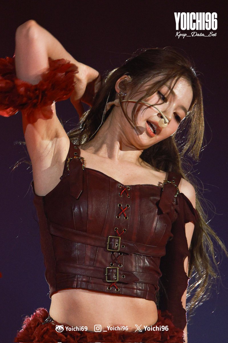 kpop_data_set's tweet photo. 260710 Sana at "THIS IS FOR" World Tour Finale in Seoul
Load in 4K | Full Set in Reply
#TWICE #트와이스
#SANA #사나 #サナ
#THISISFORFINALE https://t.co/KVBVH5JvJy